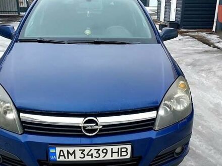 Синий Опель Астра, объемом двигателя 1.9 л и пробегом 200 тыс. км за 4700 $, фото 1 на Automoto.ua