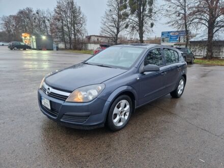 Синий Опель Астра, объемом двигателя 1.2 л и пробегом 275 тыс. км за 3700 $, фото 1 на Automoto.ua