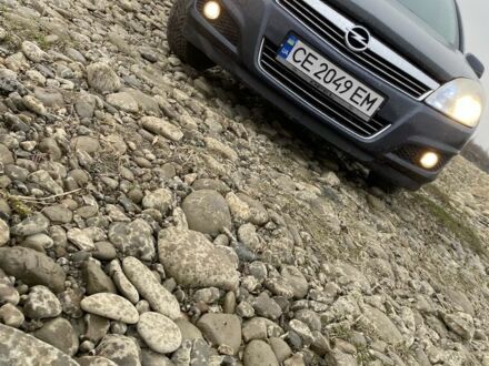 Опель Астра 2007 у Чернівцях на Automoto.ua Синій Опель Астра, об'ємом двигуна 1.9 л та пробігом 298 тис. км за 4100 $, фото 1 на Automoto.ua