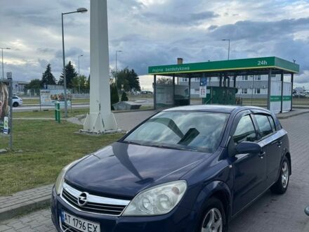 Синий Опель Астра, объемом двигателя 1.4 л и пробегом 200 тыс. км за 3350 $, фото 1 на Automoto.ua