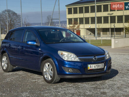 Синий Опель Астра, объемом двигателя 1.6 л и пробегом 270 тыс. км за 4200 $, фото 1 на Automoto.ua