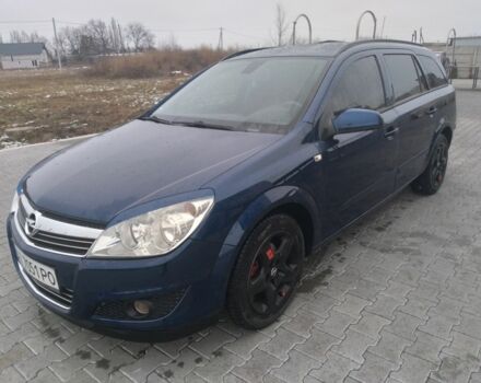 Синий Опель Астра, объемом двигателя 1.6 л и пробегом 255 тыс. км за 5000 $, фото 1 на Automoto.ua