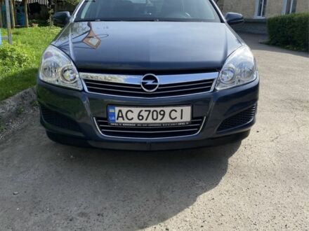 Синий Опель Астра, объемом двигателя 1.6 л и пробегом 256 тыс. км за 5000 $, фото 1 на Automoto.ua