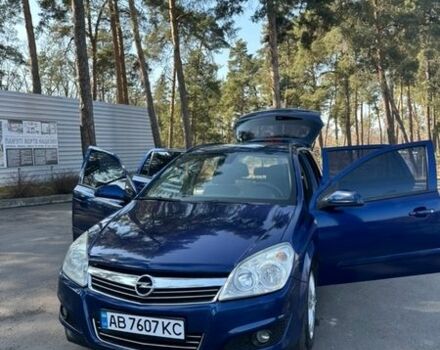 Синий Опель Астра, объемом двигателя 1.69 л и пробегом 330 тыс. км за 5800 $, фото 1 на Automoto.ua