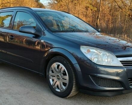 Синий Опель Астра, объемом двигателя 1.69 л и пробегом 244 тыс. км за 5500 $, фото 1 на Automoto.ua