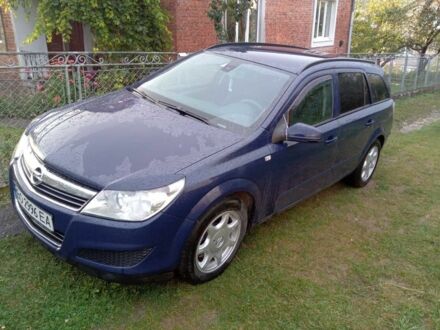 Синий Опель Астра, объемом двигателя 1.9 л и пробегом 320 тыс. км за 4200 $, фото 1 на Automoto.ua