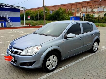 Опель Астра 2008 в Ромнах на Automoto.ua Синий Опель Астра, объемом двигателя 1.7 л и пробегом 343 тыс. км за 5300 $, фото 1 на Automoto.ua