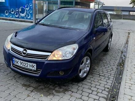 Синий Опель Астра, объемом двигателя 1.69 л и пробегом 252 тыс. км за 4800 $, фото 1 на Automoto.ua