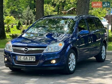 Опель Астра 2009 у Дрогобичі на Automoto.ua Синій Опель Астра, об'ємом двигуна 1.6 л та пробігом 206 тис. км за 5599 $, фото 1 на Automoto.ua