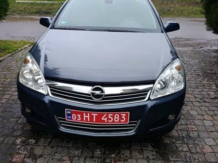 Синий Опель Астра, объемом двигателя 1.8 л и пробегом 260 тыс. км за 6700 $, фото 1 на Automoto.ua