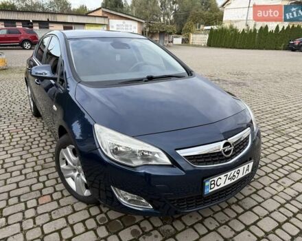 Синий Опель Астра, объемом двигателя 1.69 л и пробегом 140 тыс. км за 6300 $, фото 1 на Automoto.ua