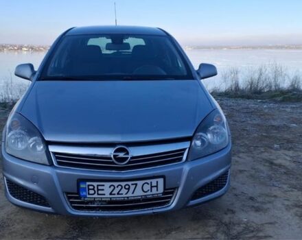 Синий Опель Астра, объемом двигателя 1.7 л и пробегом 253 тыс. км за 5300 $, фото 1 на Automoto.ua