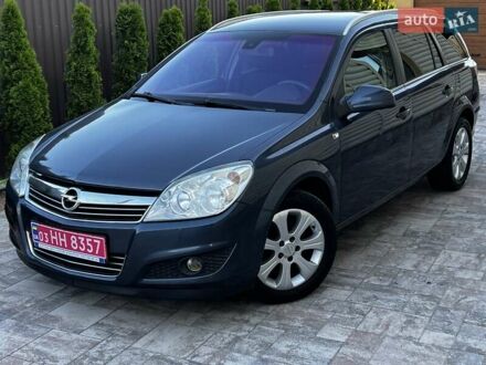 Опель Астра 2010 в Сарнах на Automoto.ua Синий Опель Астра, объемом двигателя 1.6 л и пробегом 183 тыс. км за 5800 $, фото 1 на Automoto.ua