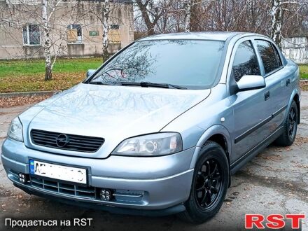 Синий Опель Астра, объемом двигателя 1.8 л и пробегом 0 тыс. км за 3500 $, фото 1 на Automoto.ua
