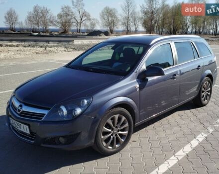 Синий Опель Астра, объемом двигателя 1.6 л и пробегом 222 тыс. км за 5700 $, фото 1 на Automoto.ua