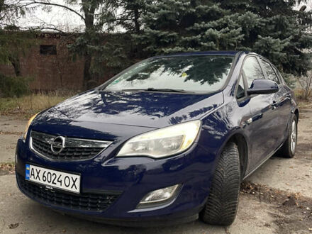 Синий Опель Астра, объемом двигателя 1.4 л и пробегом 170 тыс. км за 6500 $, фото 1 на Automoto.ua