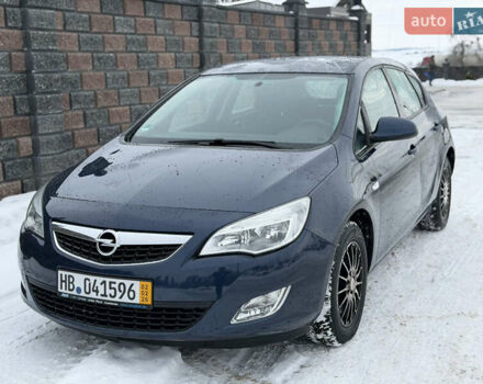 Синий Опель Астра, объемом двигателя 1.4 л и пробегом 170 тыс. км за 5999 $, фото 1 на Automoto.ua