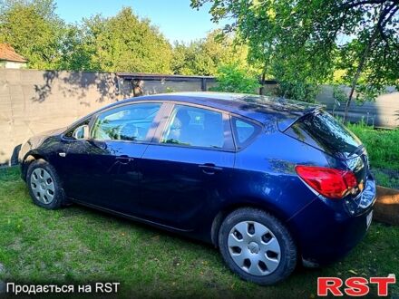 Опель Астра 2011 в Шостке на Automoto.ua Синий Опель Астра, объемом двигателя 1.4 л и пробегом 210 тыс. км за 6700 $, фото 1 на Automoto.ua