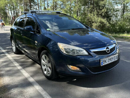 Синий Опель Астра, объемом двигателя 1.3 л и пробегом 315 тыс. км за 6700 $, фото 1 на Automoto.ua