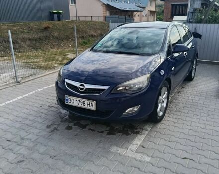 Синій Опель Астра, об'ємом двигуна 1.69 л та пробігом 297 тис. км за 7000 $, фото 1 на Automoto.ua