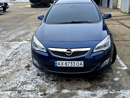 Опель Астра 2011 в Богодухове на Automoto.ua Синий Опель Астра, объемом двигателя 1.2 л и пробегом 290 тыс. км за 6650 $, фото 1 на Automoto.ua