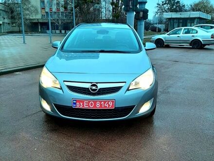 Опель Астра 2011 в Харькове на Automoto.ua Синий Опель Астра, объемом двигателя 14 л и пробегом 192 тыс. км за 7800 $, фото 1 на Automoto.ua