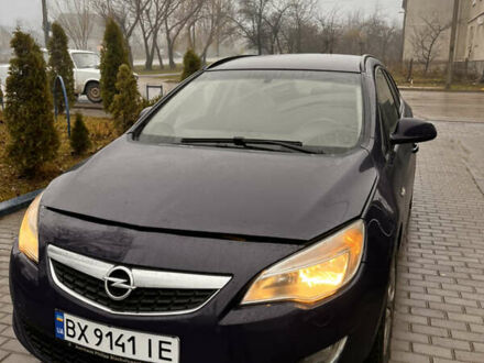 Синий Опель Астра, объемом двигателя 1.69 л и пробегом 315 тыс. км за 5700 $, фото 1 на Automoto.ua