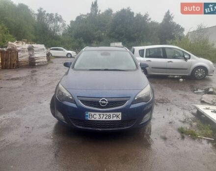 Синій Опель Астра, об'ємом двигуна 2 л та пробігом 260 тис. км за 5200 $, фото 1 на Automoto.ua
