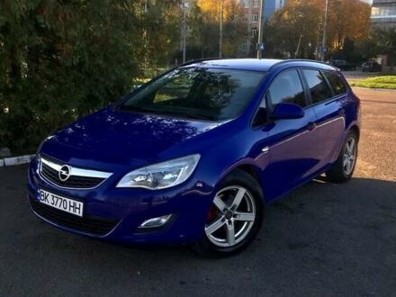 Опель Астра 2011 в Ровно на Automoto.ua Синий Опель Астра, объемом двигателя 1.7 л и пробегом 302 тыс. км за 6500 $, фото 1 на Automoto.ua