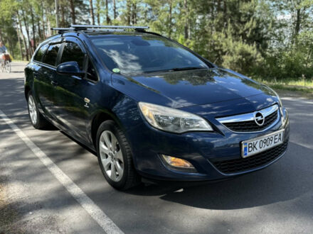 Синій Опель Астра, об'ємом двигуна 1.3 л та пробігом 315 тис. км за 6700 $, фото 1 на Automoto.ua