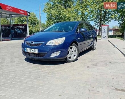 Синий Опель Астра, объемом двигателя 1.7 л и пробегом 298 тыс. км за 5800 $, фото 1 на Automoto.ua