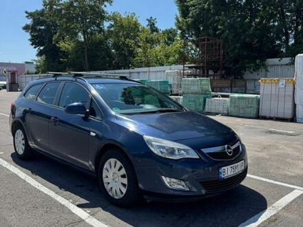 Синій Опель Астра, об'ємом двигуна 1.69 л та пробігом 252 тис. км за 6250 $, фото 1 на Automoto.ua