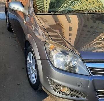 Синій Опель Астра, об'ємом двигуна 1.4 л та пробігом 165 тис. км за 6000 $, фото 1 на Automoto.ua