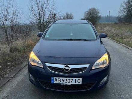 Синий Опель Астра, объемом двигателя 1.3 л и пробегом 248 тыс. км за 6800 $, фото 1 на Automoto.ua