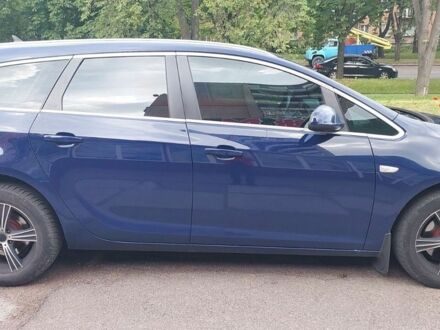 Синій Опель Астра, об'ємом двигуна 2 л та пробігом 325 тис. км за 6300 $, фото 1 на Automoto.ua