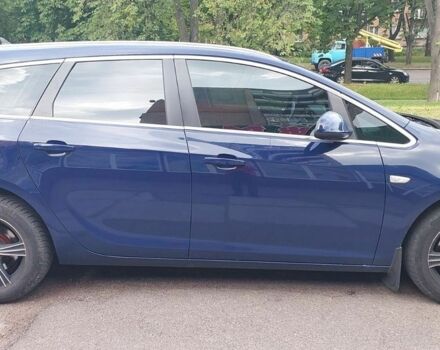 Синій Опель Астра, об'ємом двигуна 2 л та пробігом 325 тис. км за 6300 $, фото 1 на Automoto.ua