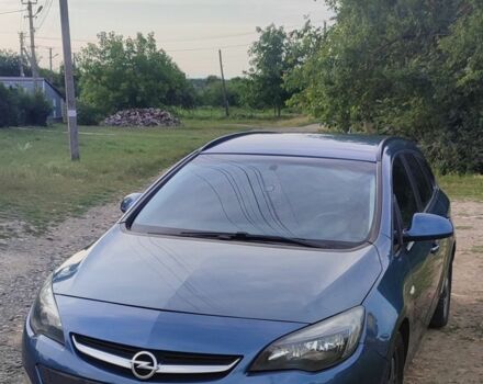 Синий Опель Астра, объемом двигателя 1.2 л и пробегом 260 тыс. км за 5800 $, фото 1 на Automoto.ua