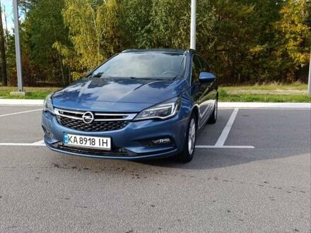Опель Астра 2017 в Василькове на Automoto.ua Синий Опель Астра, объемом двигателя 1.6 л и пробегом 206 тыс. км за 9500 $, фото 1 на Automoto.ua