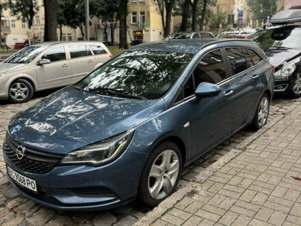 Опель Астра 2017 у Львові на Automoto.ua Синій Опель Астра, об'ємом двигуна 1.6 л та пробігом 245 тис. км за 8250 $, фото 1 на Automoto.ua