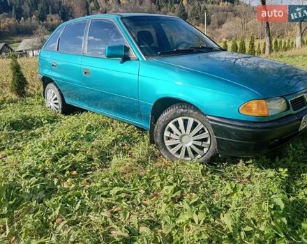 Зеленый Опель Астра, объемом двигателя 1.6 л и пробегом 258 тыс. км за 1393 $, фото 20 на Automoto.ua