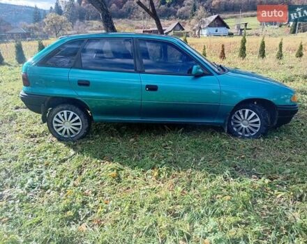 Зеленый Опель Астра, объемом двигателя 1.6 л и пробегом 253 тыс. км за 1299 $, фото 9 на Automoto.ua