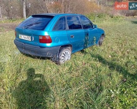 Зеленый Опель Астра, объемом двигателя 1.6 л и пробегом 258 тыс. км за 1393 $, фото 7 на Automoto.ua