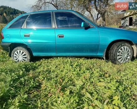 Зеленый Опель Астра, объемом двигателя 1.6 л и пробегом 258 тыс. км за 1393 $, фото 19 на Automoto.ua