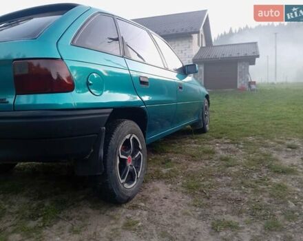 Зелений Опель Астра, об'ємом двигуна 1.6 л та пробігом 250 тис. км за 1699 $, фото 16 на Automoto.ua