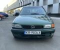 Зеленый Опель Астра, объемом двигателя 1.4 л и пробегом 300 тыс. км за 600 $, фото 4 на Automoto.ua