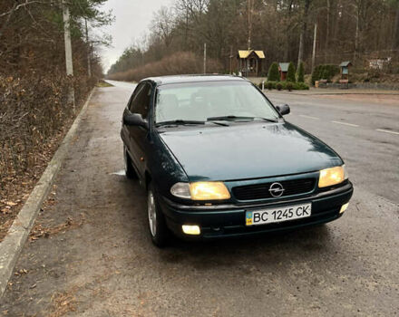 Зелений Опель Астра, об'ємом двигуна 1.7 л та пробігом 417 тис. км за 2500 $, фото 11 на Automoto.ua