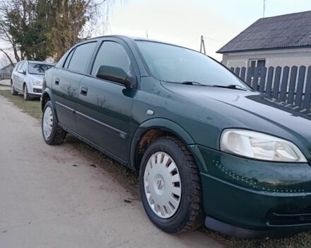 Зелений Опель Астра, об'ємом двигуна 1.4 л та пробігом 335 тис. км за 1850 $, фото 5 на Automoto.ua