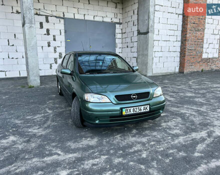 Зеленый Опель Астра, объемом двигателя 1.6 л и пробегом 205 тыс. км за 2500 $, фото 7 на Automoto.ua