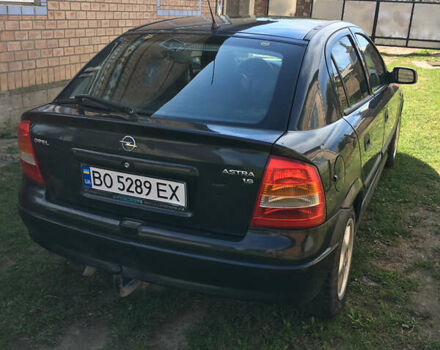Зеленый Опель Астра, объемом двигателя 1.6 л и пробегом 169 тыс. км за 2300 $, фото 2 на Automoto.ua