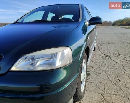 Зеленый Опель Астра, объемом двигателя 1.6 л и пробегом 211 тыс. км за 4300 $, фото 3 на Automoto.ua
